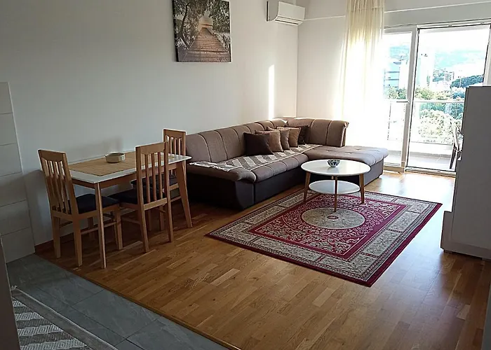 Aga بودغوريتْسا