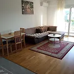 Aga Podgorica