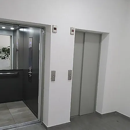 Aga * Podgorica